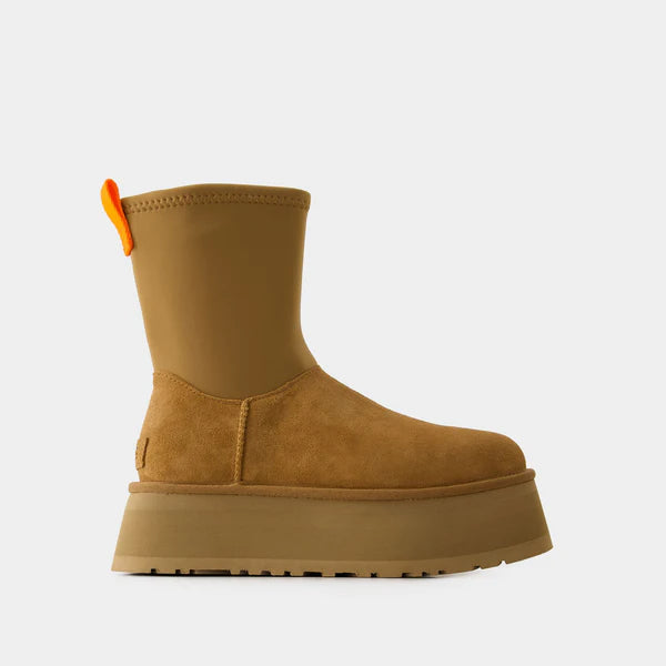 UGG Classic Dipper Ankle Boots Chestnut