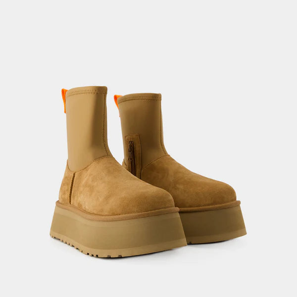 UGG Classic Dipper Ankle Boots Chestnut