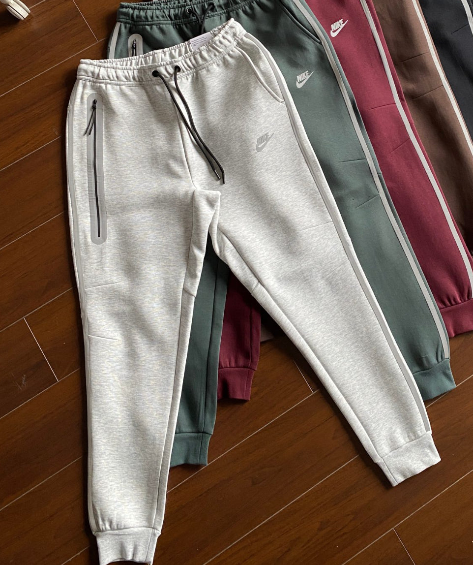 Nike tech grey "reflective"