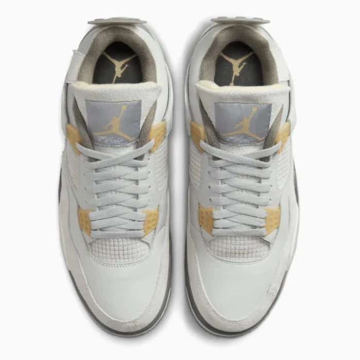 Air Jordan 4 SE Photon Dust