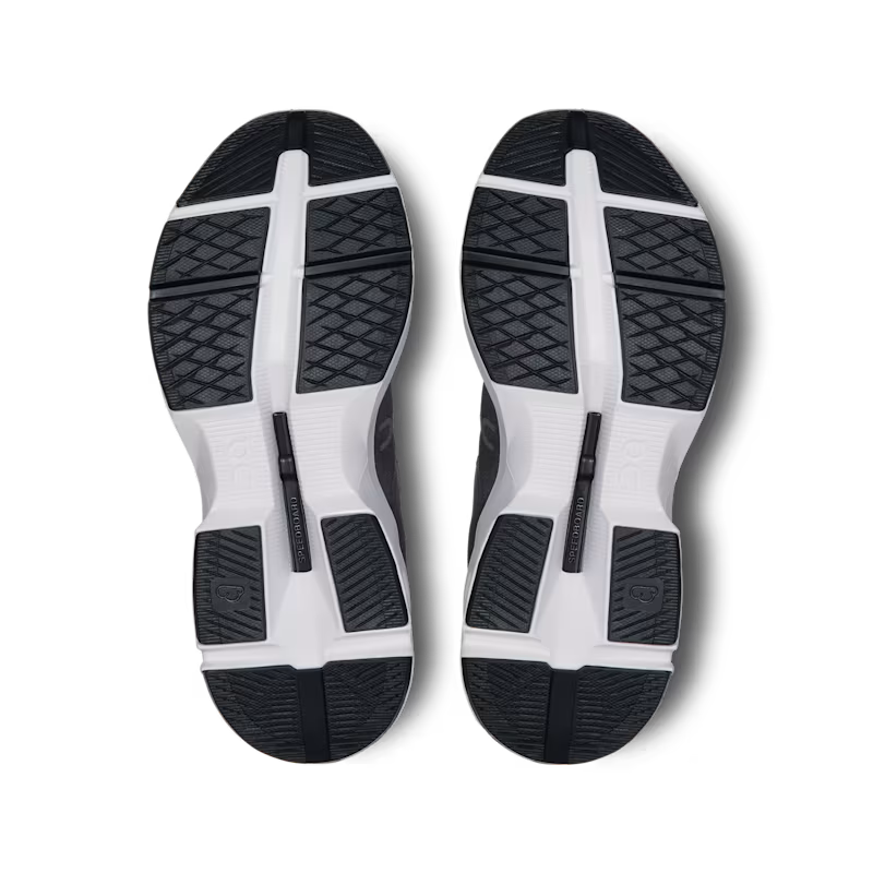 On CloudPulse Black/White