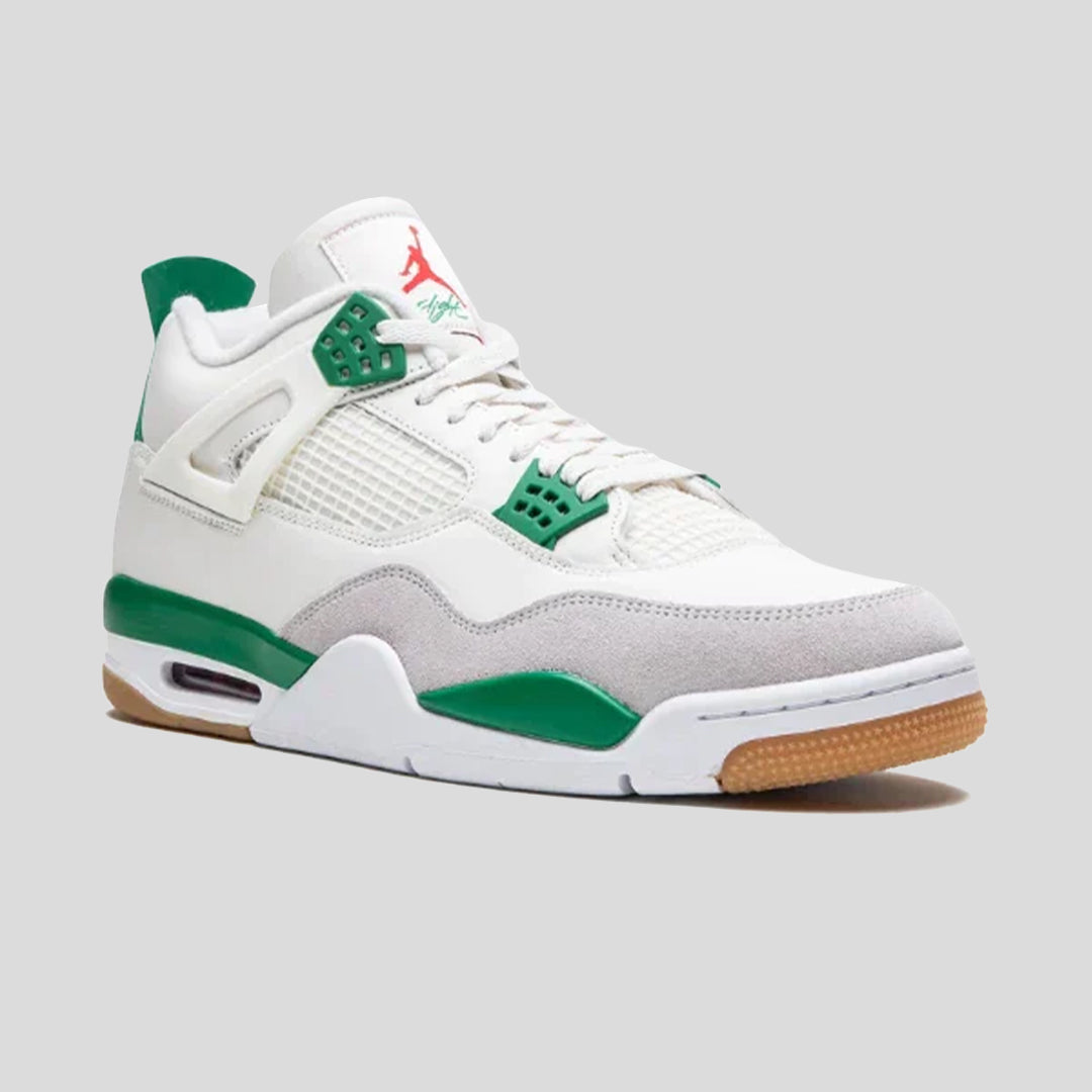 Air Jordan 4 Retro SB Pine Green