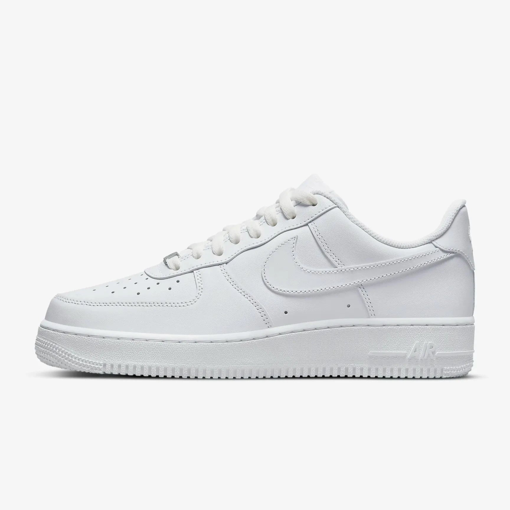 Nike Air Force 1 Low in color all white