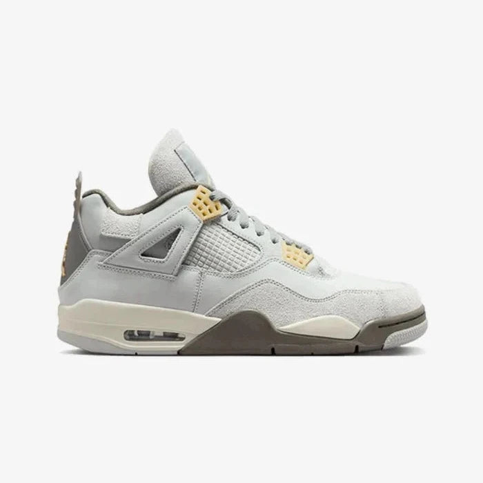 Air Jordan 4 SE Photon Dust