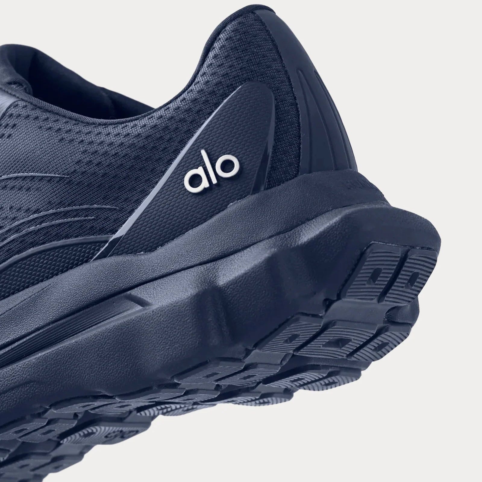 Alo Runner Black