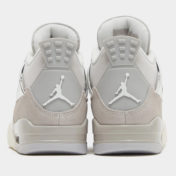 Air Jordan 4 Frozen Moments