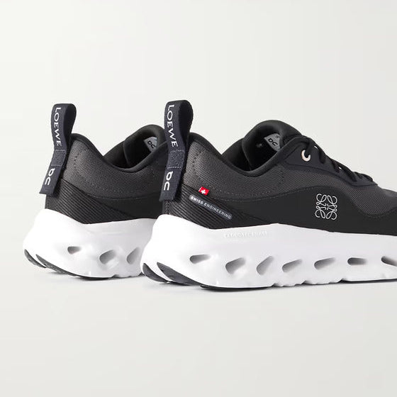 CloudTilt Loewe 2.0 Black
